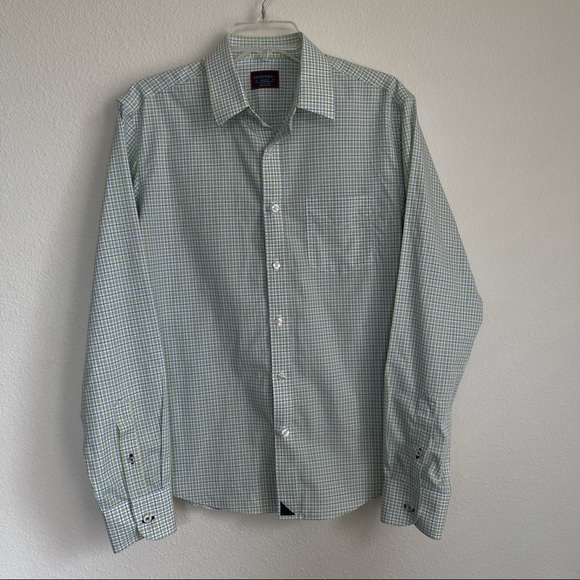 UNTUCKit Checks Button Down Long Sleeve Shirt - Picture 2 of 5